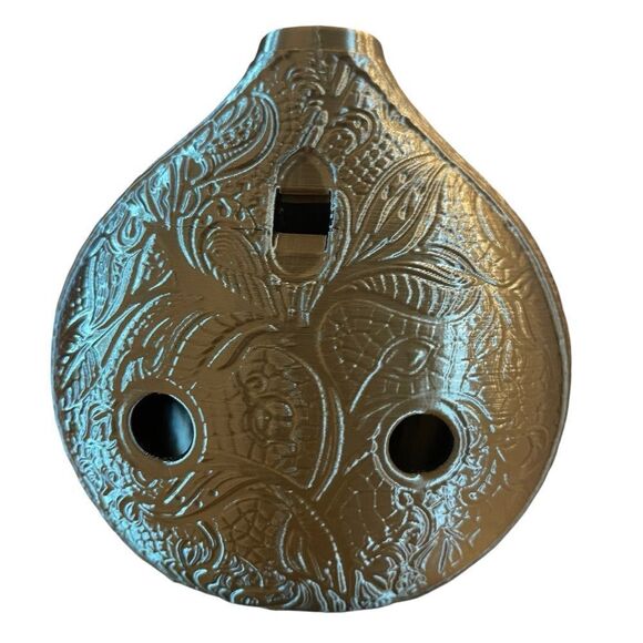 Unique Antique Gold Filigree Ocarina Set – The Perfect Gift for Music Lovers! - Picture 3 of 5